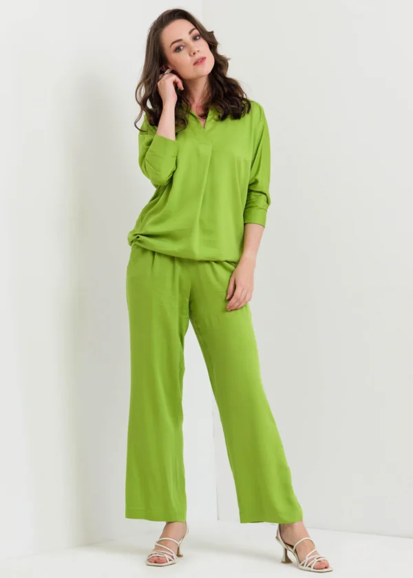 Dolman Sleeve Blouse With Collar