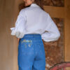 Back Embroiderd Mom Jean