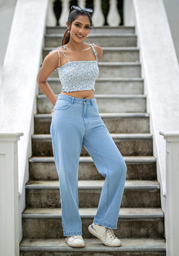 Ivy Ice Blue Mom Jean