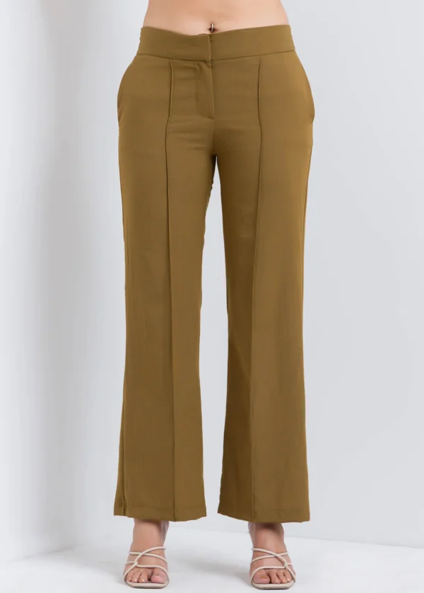 Wide Leg Pant With Pin Tuck Detail