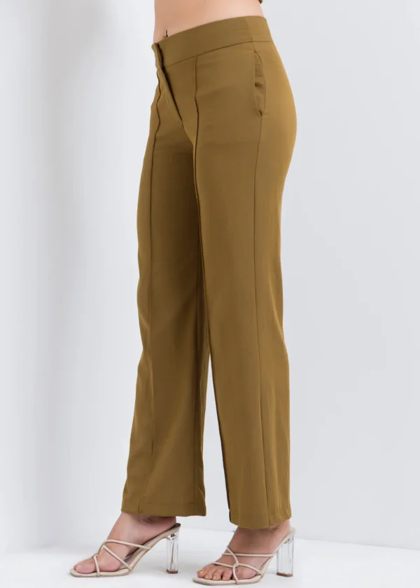 Wide Leg Pant With Pin Tuck Detail