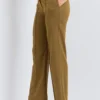 Wide Leg Pant With Pin Tuck Detail